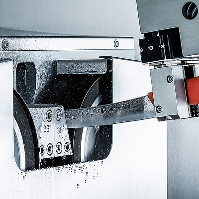 780 Handmesser pro Schicht (8 Std.)