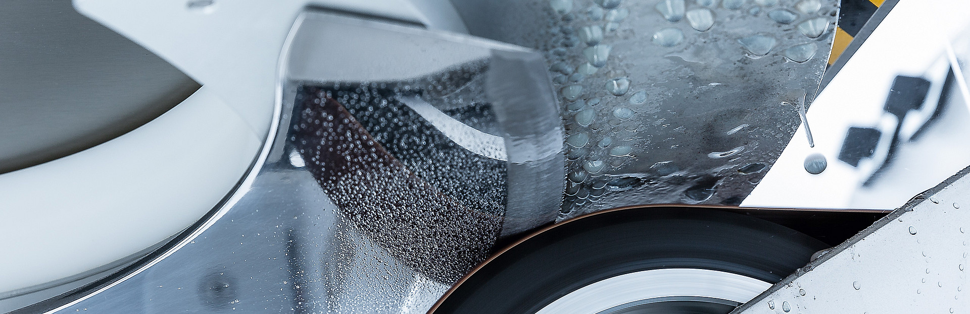 Automatische Schleifmaschine USK 230 B - HV 208 II Automatische Schleifmaschine USK 230 B - HV 208 II