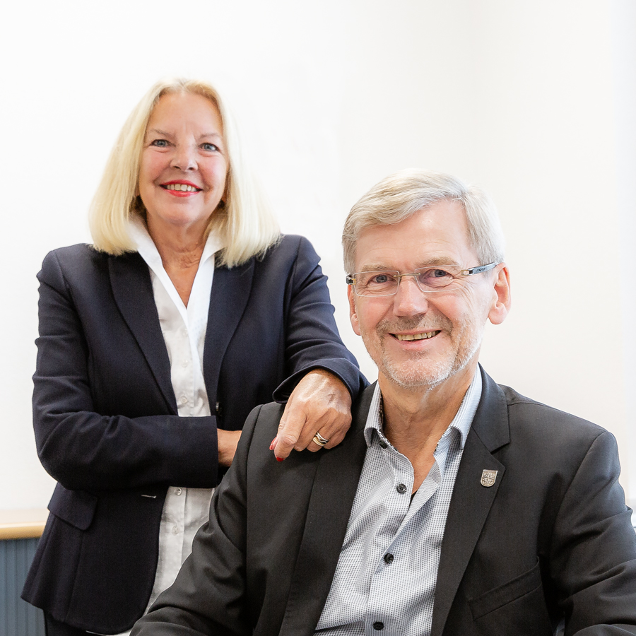 Manfred & Renate Knecht Manfred & Renate Knecht